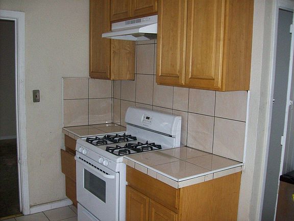 5th image of 5104 Alum Rock Ave