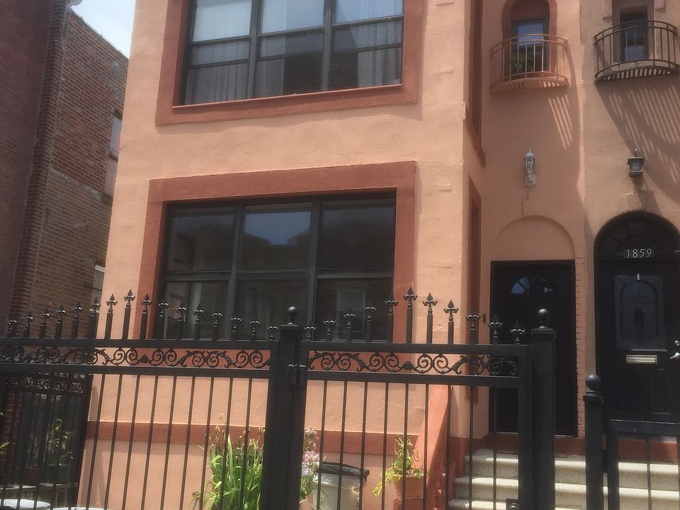 1st image of 1857 Loring Pl S