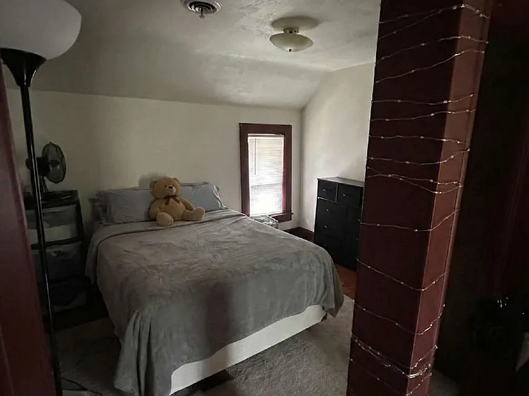 626 Lake St — Photo 14
