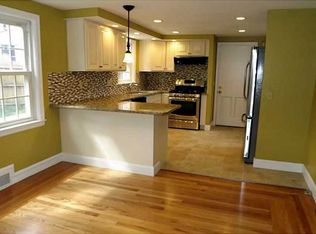 90 Roger Williams Cir, Cranston, RI 02905