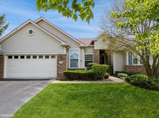 12574 Golf View Dr, Huntley, IL 60142