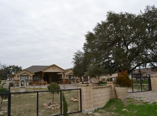 124 Inwood, Poteet, TX 78065