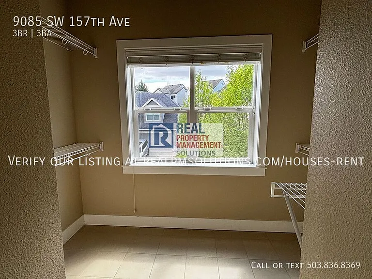9085 SW 157th Ave — Photo 32