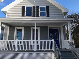 19 Walnut St, Manchester, NH 03104