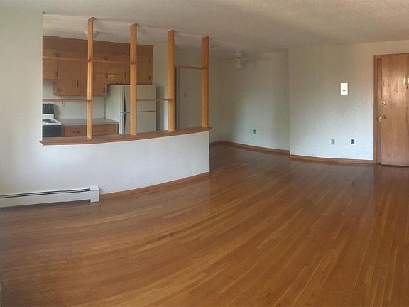 2nd image of 20 Hunt St APT 17B