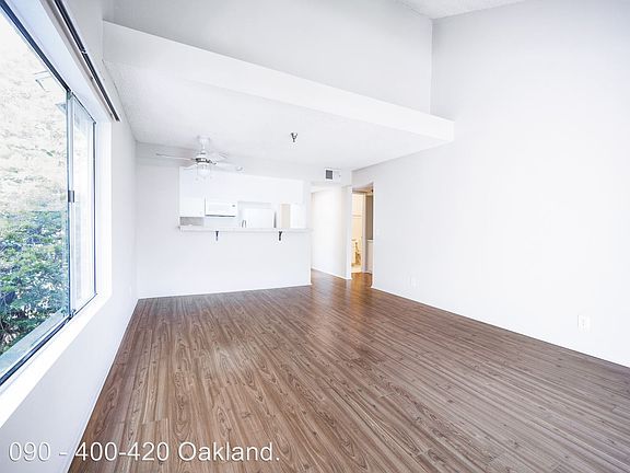 4th image of 400 N Oakland Ave APT 304