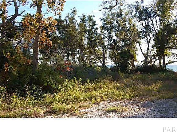 5th image of 9 Peakes Point Dr