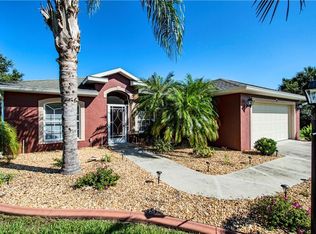 49 Rio Cuarto St, Punta Gorda, FL 33983