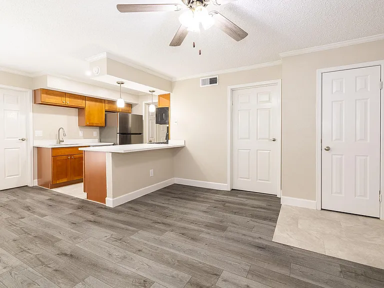 2750 Holly Hall St #1711 — Photo 26