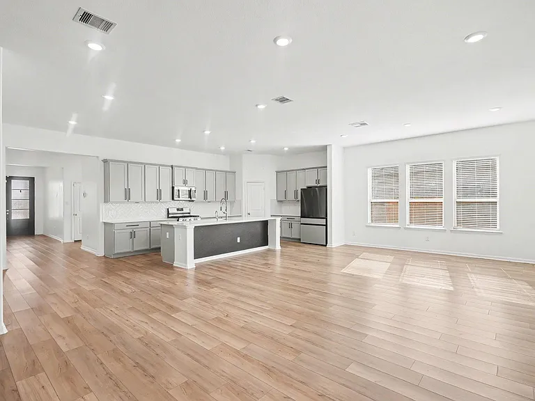 9407 Sea Star Ln — Photo 4