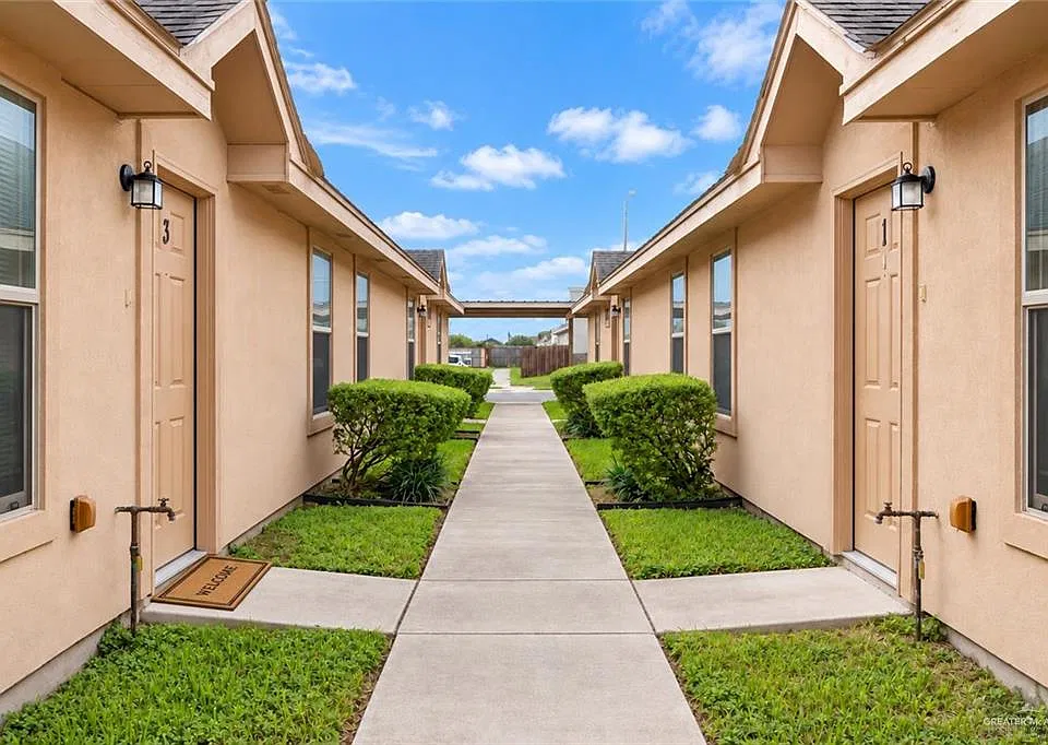 2208 Taxco Ct #3
