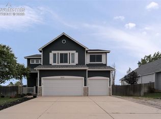 9509 Bur Oak Ln, Colorado Springs, CO 80925