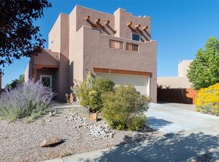 4085 Sandia Vista Rd, Santa Fe, NM 87507