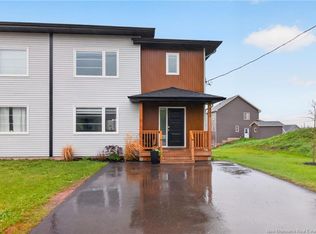 243 Lorette St, Dieppe, NB E1A 8M4