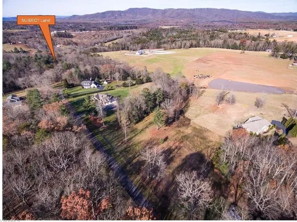 26 Laurelwood Rd, State Road, NC 28676