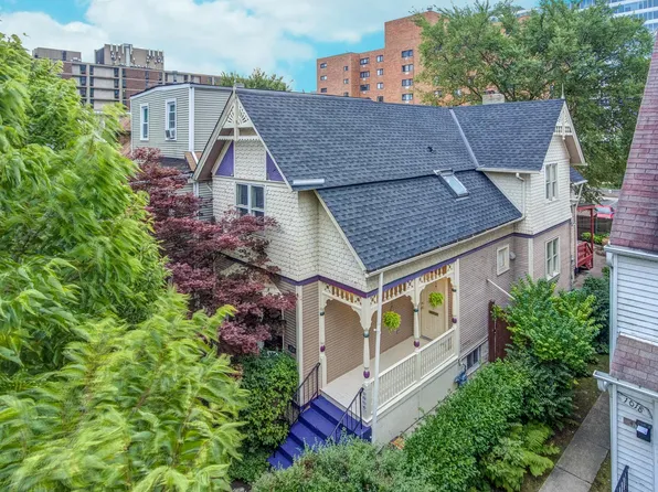 1016 Garnett Pl, Evanston, IL 60201