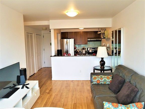 3rd image of 60-70 Woodhaven Blvd #4D