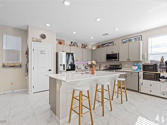 4th image of 4585 Chirping Cricket Ave