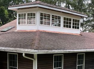 22 Hilldale Dr, Sandy Hook, CT 06482