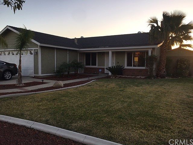 1st image of 1613 N Hacienda Dr