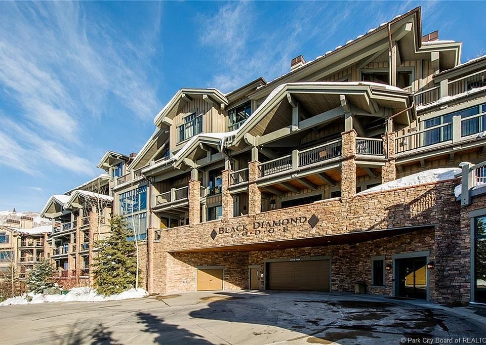 1st image of 2280 Deer Valley Dr #333