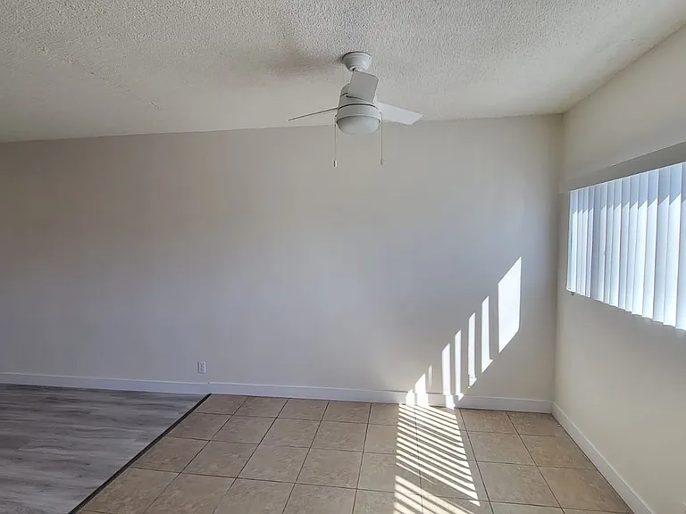 13129 OXNARD — Photo 15