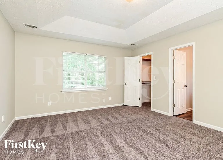 130 Dunwick Ln — Photo 7