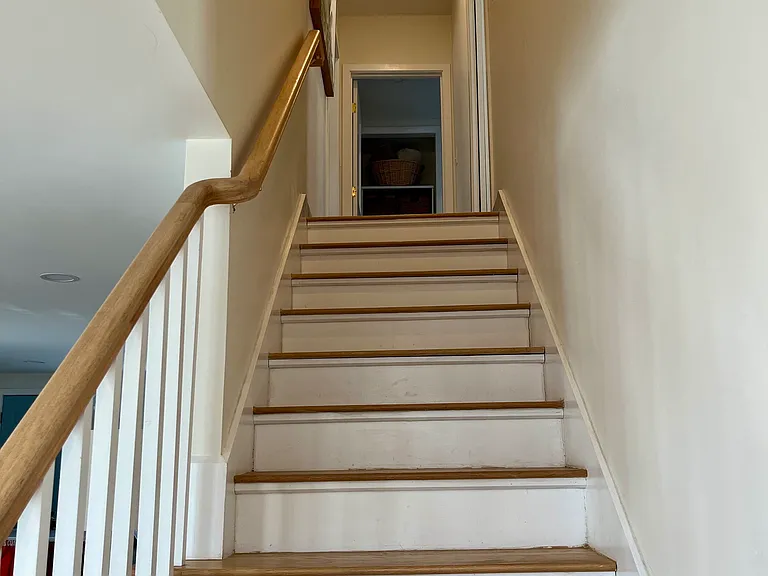 3 Graham Ave — Photo 10