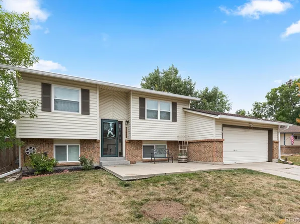 8706 W 86th Drive, Arvada, CO 80005