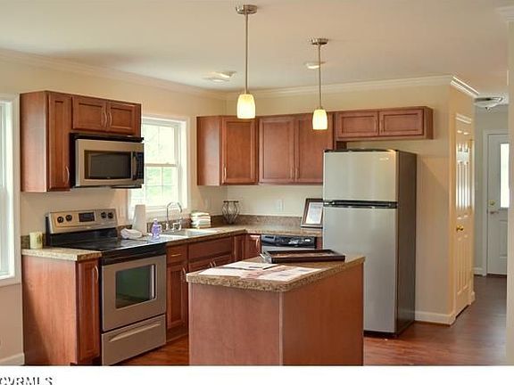 4th image of 1400 N 33rd St Lot 1