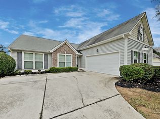 3916 Pine Village Pl, Loganville, GA 30052