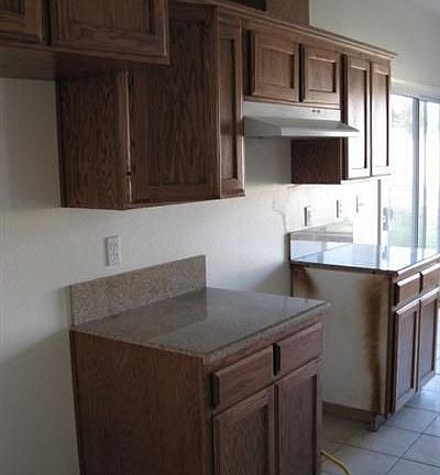 5th image of 5038 W Robinson Ave