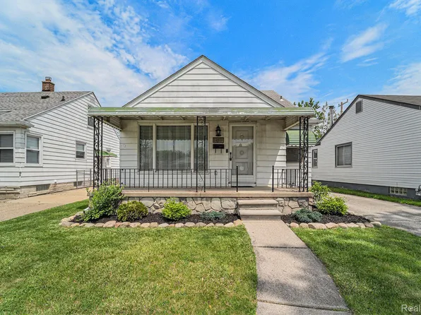 14916 College Ave, Allen Park, MI 48101