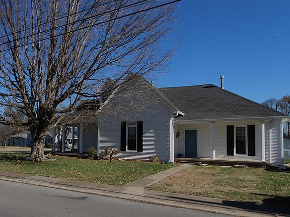5th image of 321 Montague St