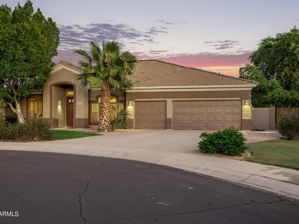 1503 E SARATOGA Court, Gilbert, AZ 85296