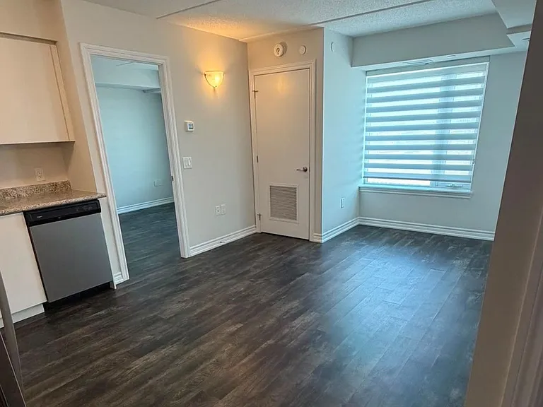 716 Main St E #502 — Photo 3