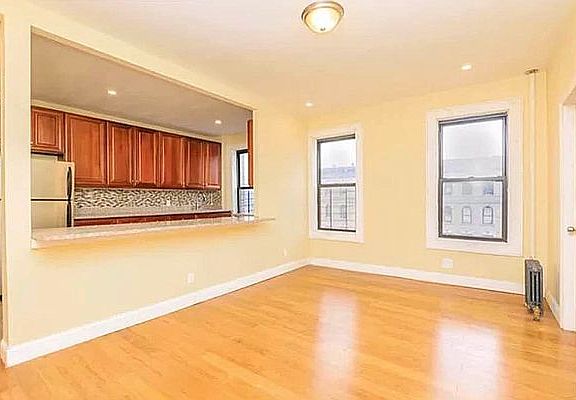 2nd image of 501 W 135th St APT 10
