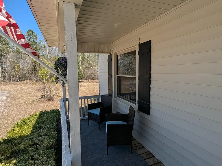 3778 Roberts Rd — Photo 3