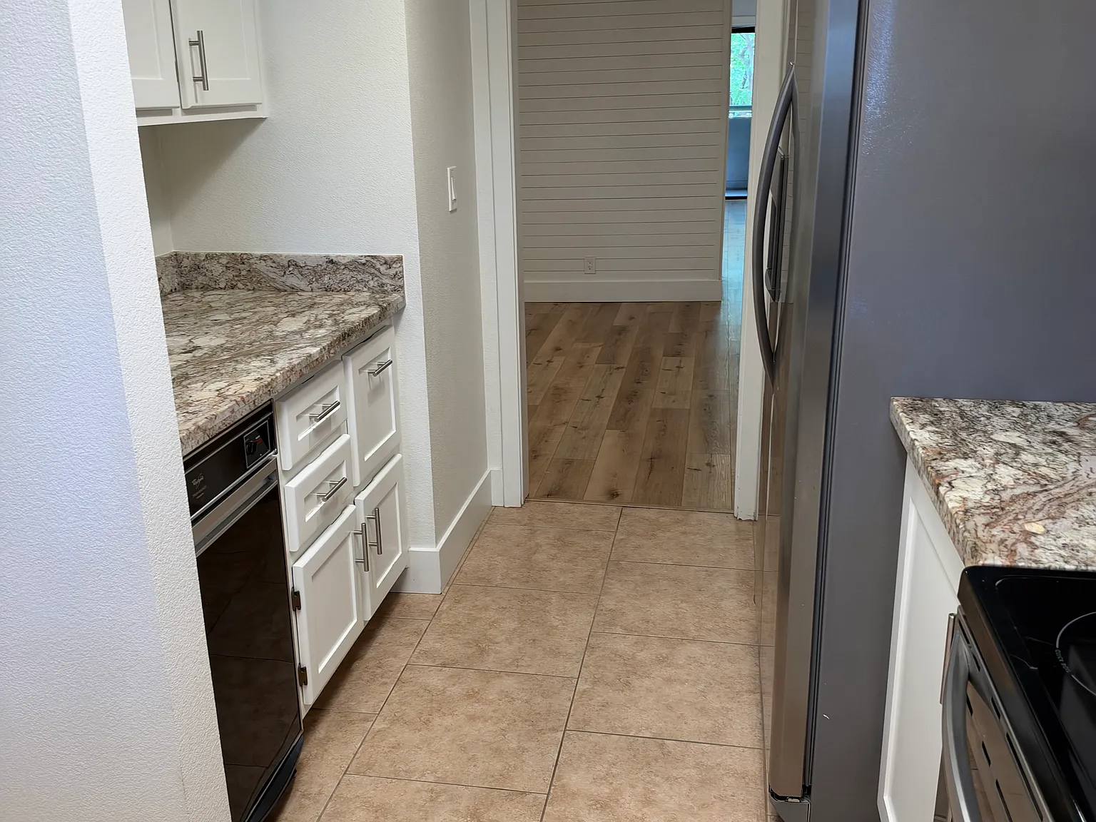 2 bed, 2.5 bath, 1548 sqft, $3,650 — Photo 3