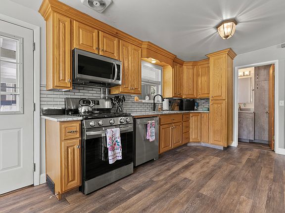5th image of 4287 S Gramercy Ave