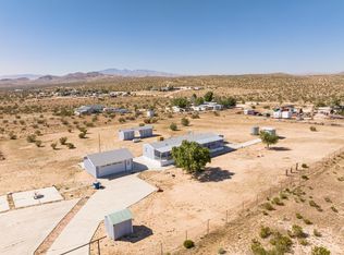 5671 30th St W, Rosamond, CA 93560