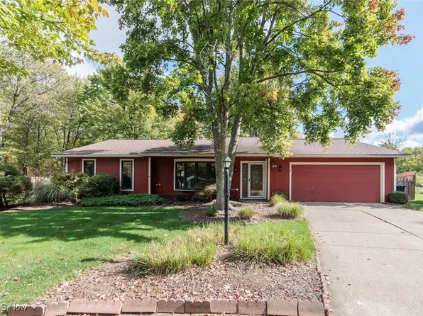 19813 Cross Trl S, Strongsville, OH 44136
