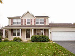 2035 Fescue Dr, Aurora, IL 60504