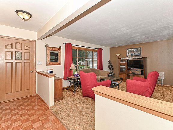 4th image of 8231 W New Jersey AVENUE