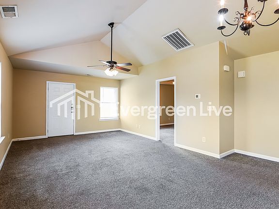 5th image of 328 Maggie Way