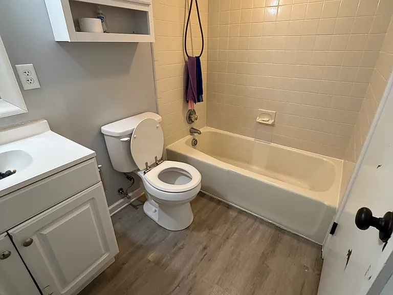 44693 White Oak Ct #9B — Photo 6