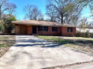 1410 Auburn Dr, Longview, TX 75601