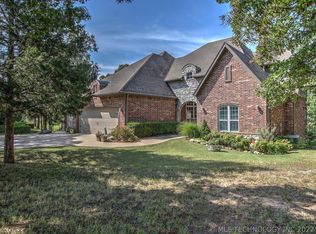 1576 Lakeside Ridge Dr, Sand Springs, OK 74063