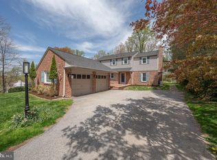 621 Vassar Rd, Wayne, PA 19087