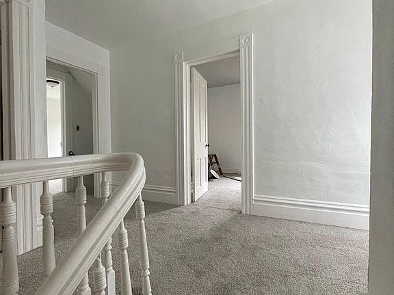 Hallway at top of steps